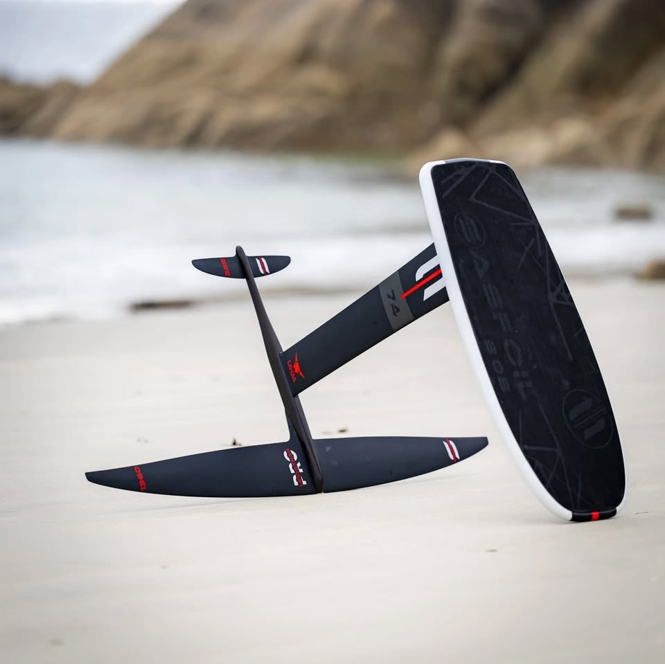 Kort eller lang mast for pumpfoiling? - Surf1
