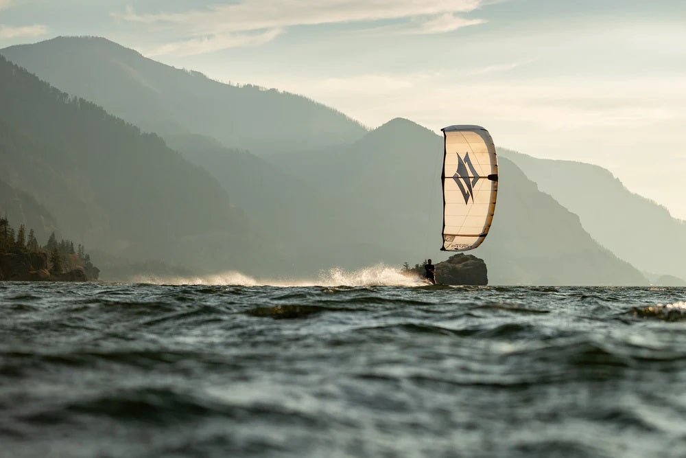 kitefoil brett - Surf1