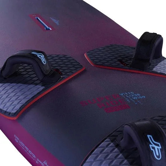 JP Super Ride WOOD PRO 2026: Referansen for Freeride Vindsurfing Brett - Surf1