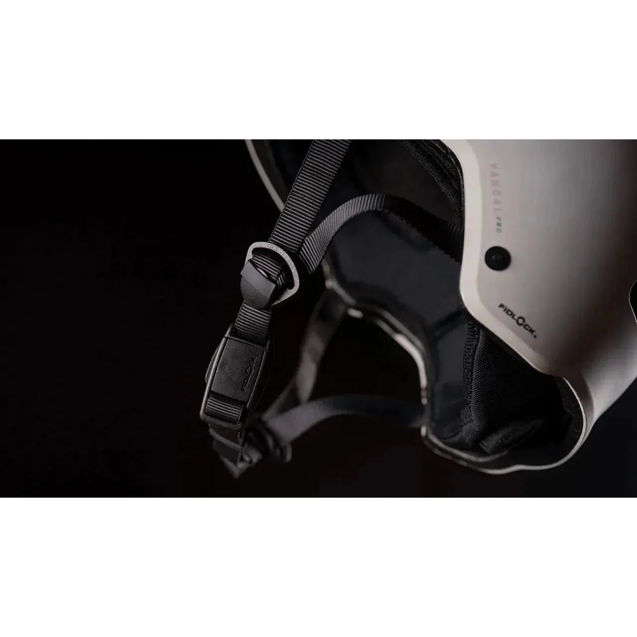 MYSTIC VANDAL Pro hjelm hvit - Surf1