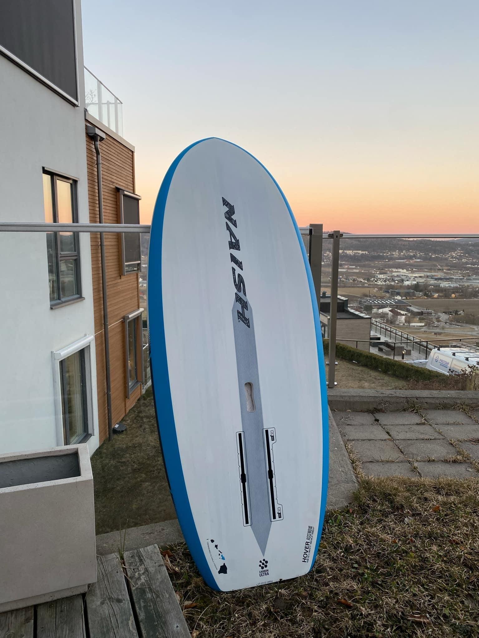 Naish HOVER WING FOIL ASCEND CARBON ULTRA 72 - demo - Surf1