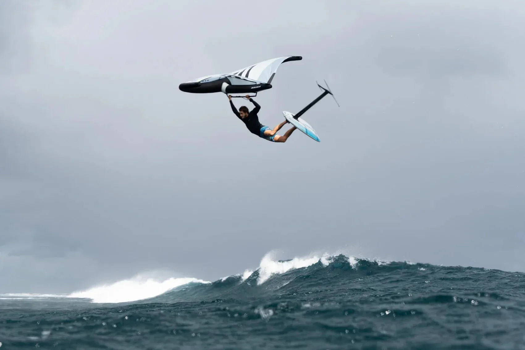 NAISH Neutron - Surf1