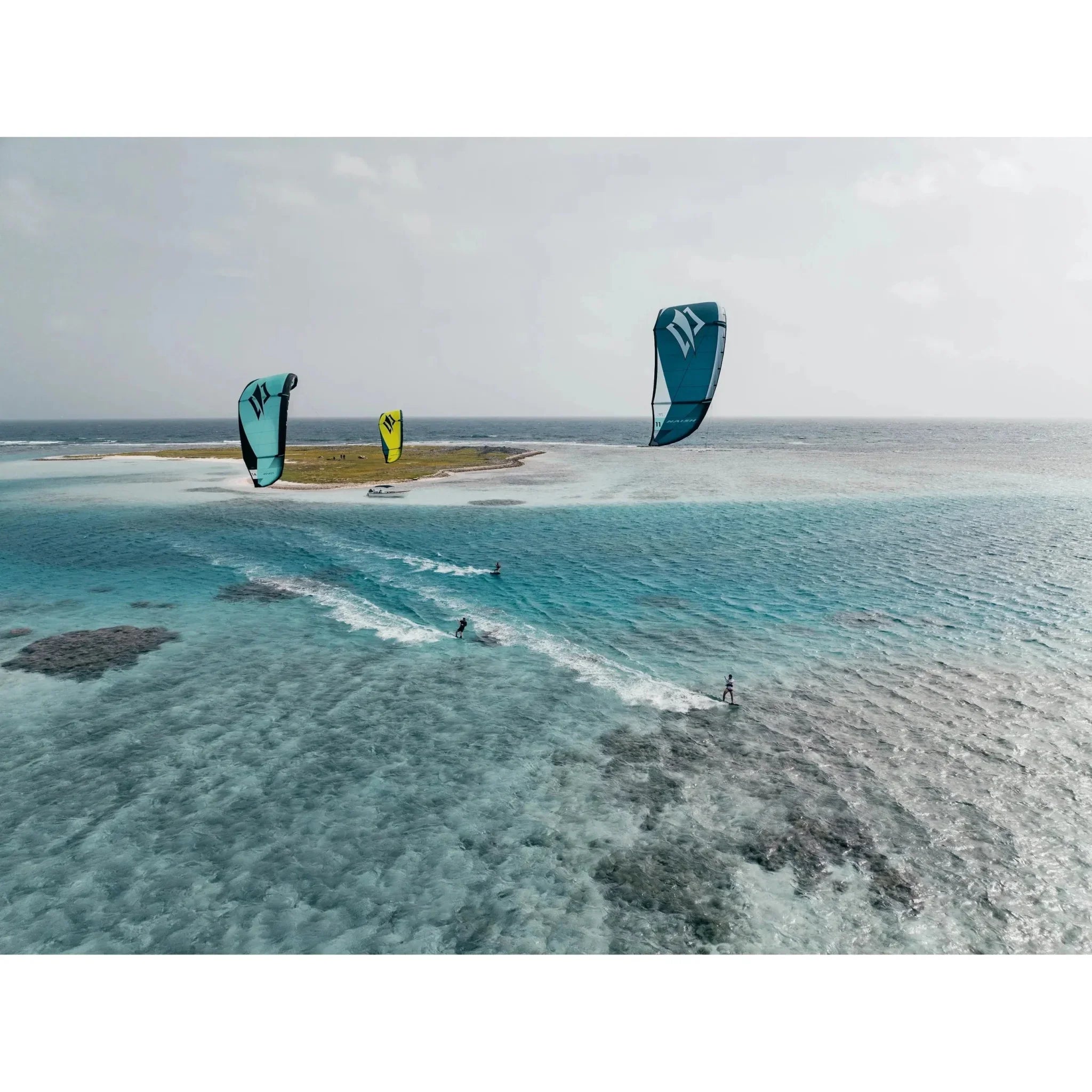 Naish Pivot 12 - 2025 demo - strøken - Surf1