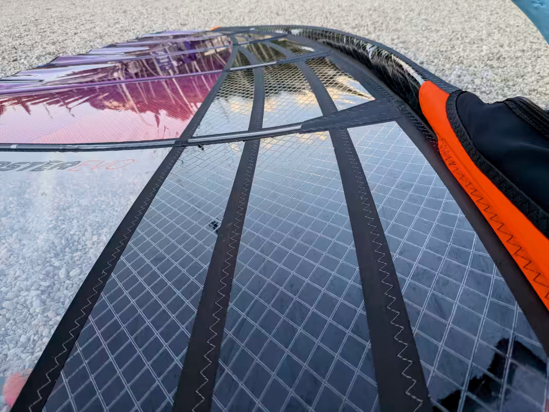 NeilPryde Speedster Evo 26: Raskt Freerace Windsurfing Seil (No-Cam)