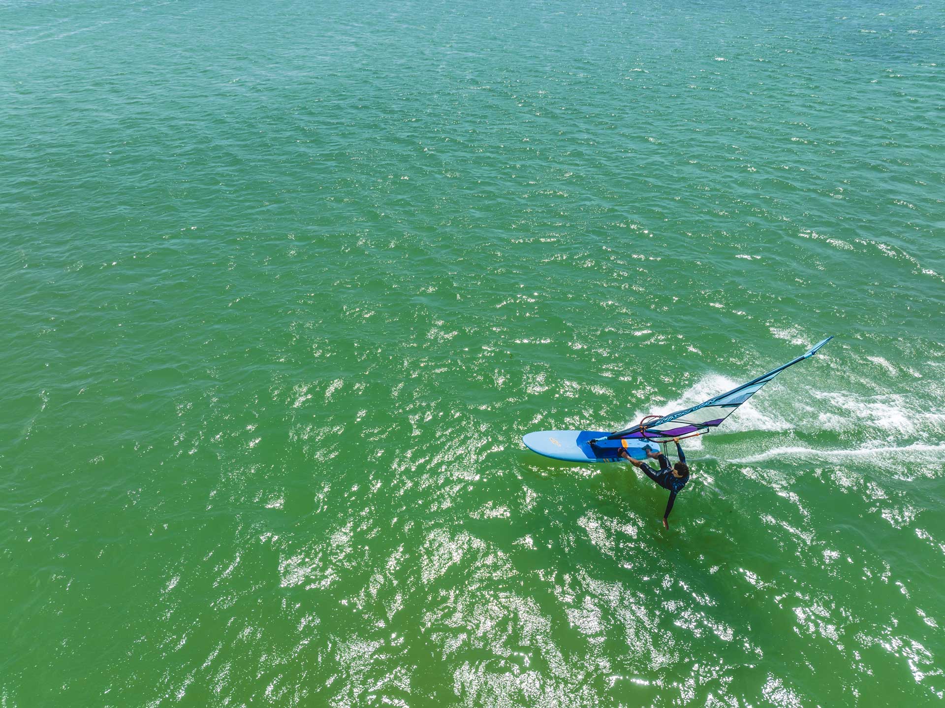 KOMPLETTE WINDSURFPAKKER - Surf1