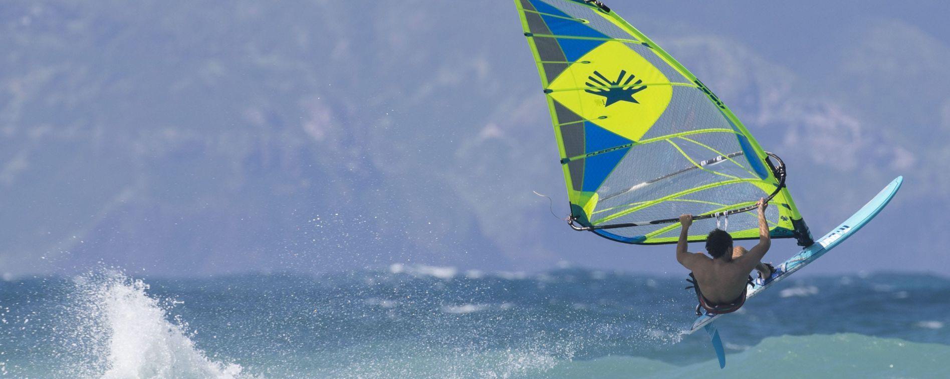 Windsurfseil - Freeride - Addicted - SURF - SKATE - SNOW - BIKE - CLIMB