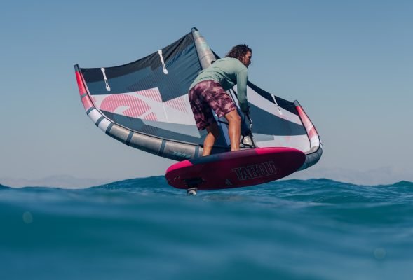 Tabou Twister 2026 – Det Ultimate Freestyle Wingfoil Brettet for Radikale Utøvere - Surf1